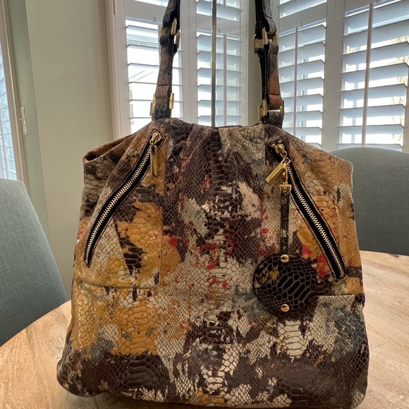 Tory Burch Handbags - Tory Burch Snakeskin Shoulder Bag